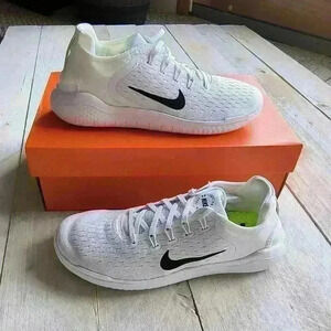 Nike Womens Free RN 2018 White/Black Running Shoes Size 9